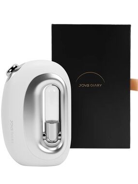 JOVS Diary Hydrator PLUS Sodium Hyaluronate Soothing Gel (KIM K LOVES THIS!)